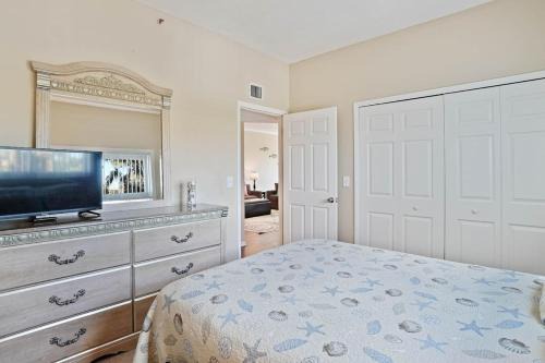 Redington Shores House | San Remo 307 Gulf Front Splendor 3BD 2BA