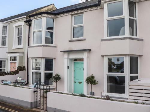 Shaldon House | Sanctuary Cottage