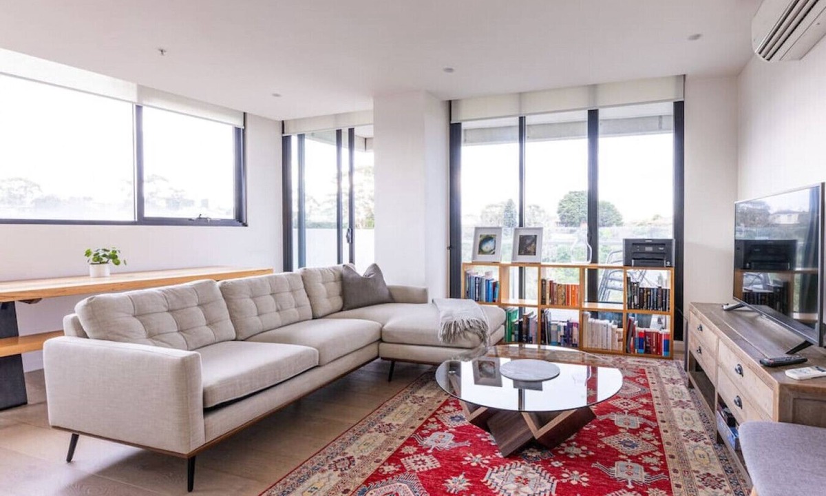 Abbotsford Apartment | Sanctuary-Effortless City Escape