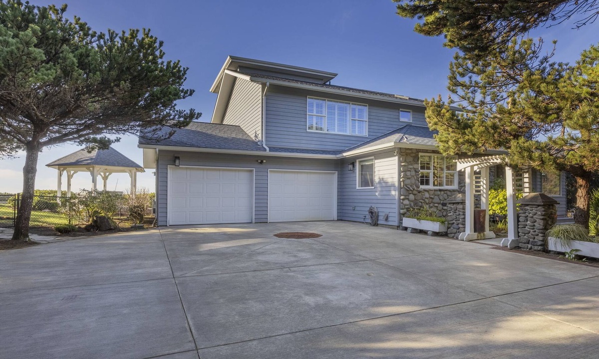 Seal Rock House | Sanctuary