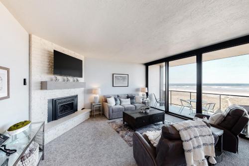 Seaside Apartment | Sand & Sea Room 306