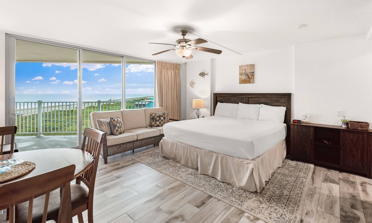 Sand Point Condo | Sandcastle Condominiums Unit 503