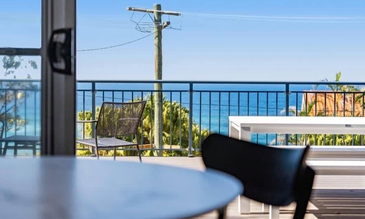 Forresters Beach Apartment | Sandcastle Studio by Coast Hosting