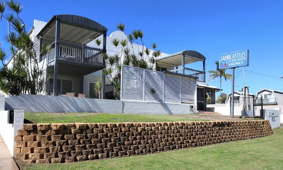 Bargara Apartment | Sandcastles Unit 8 - 2 bedroom Ocean Front Unit