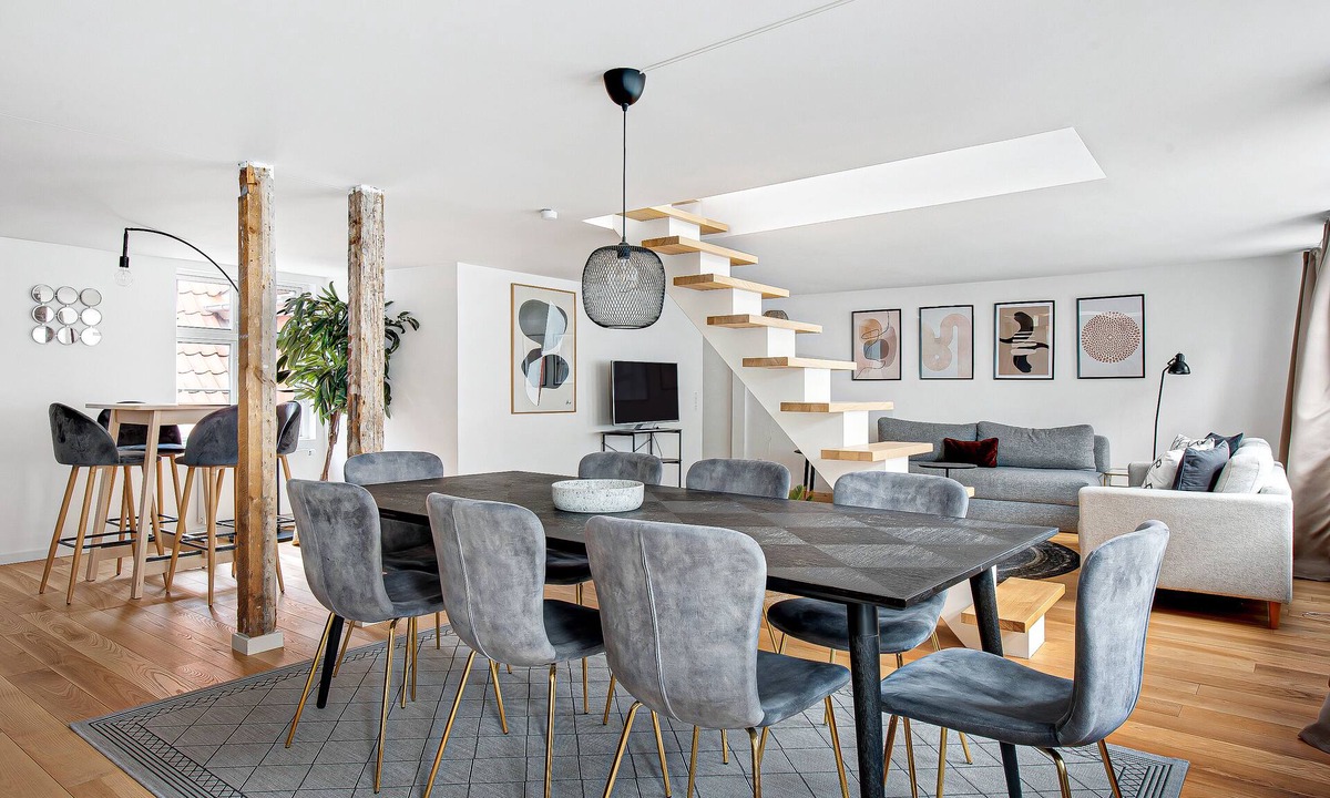 Copenhagen City Centre Apartment | Sanders Regent 5 - Large Apt with Terrace right in Centre of Copenhagen