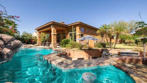 Village At Aviano House | Sandflower by AvantStay