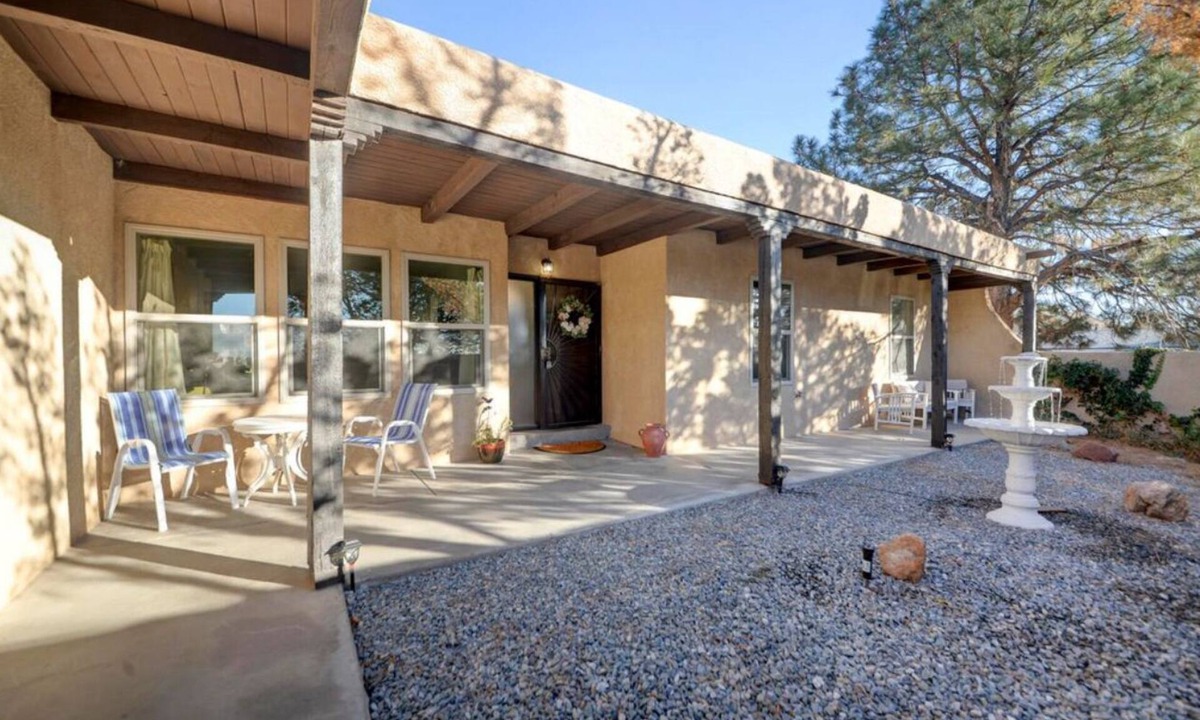 Glenwood Hills House | Sandia Mountains Sanctuary