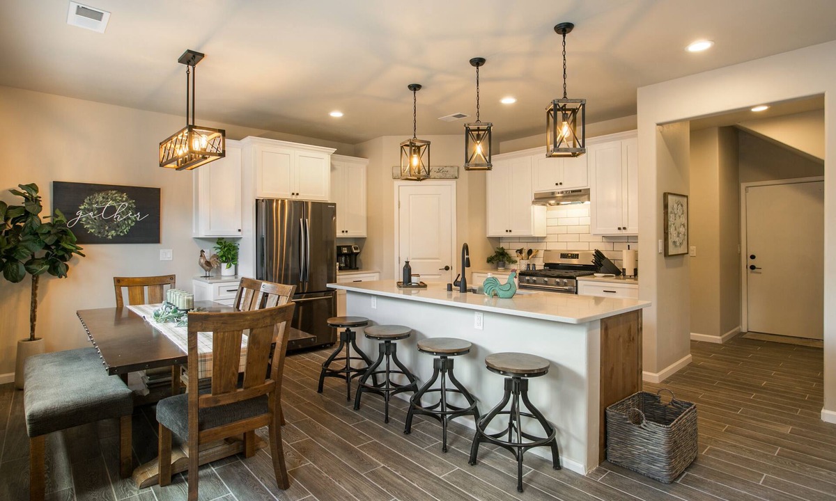 Bear Canyon Estates House | Sandia Velo- New Modern Farmhouse Style Home