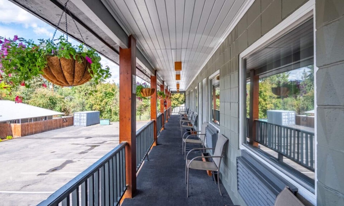 Libby Hotel | Sandman Motel