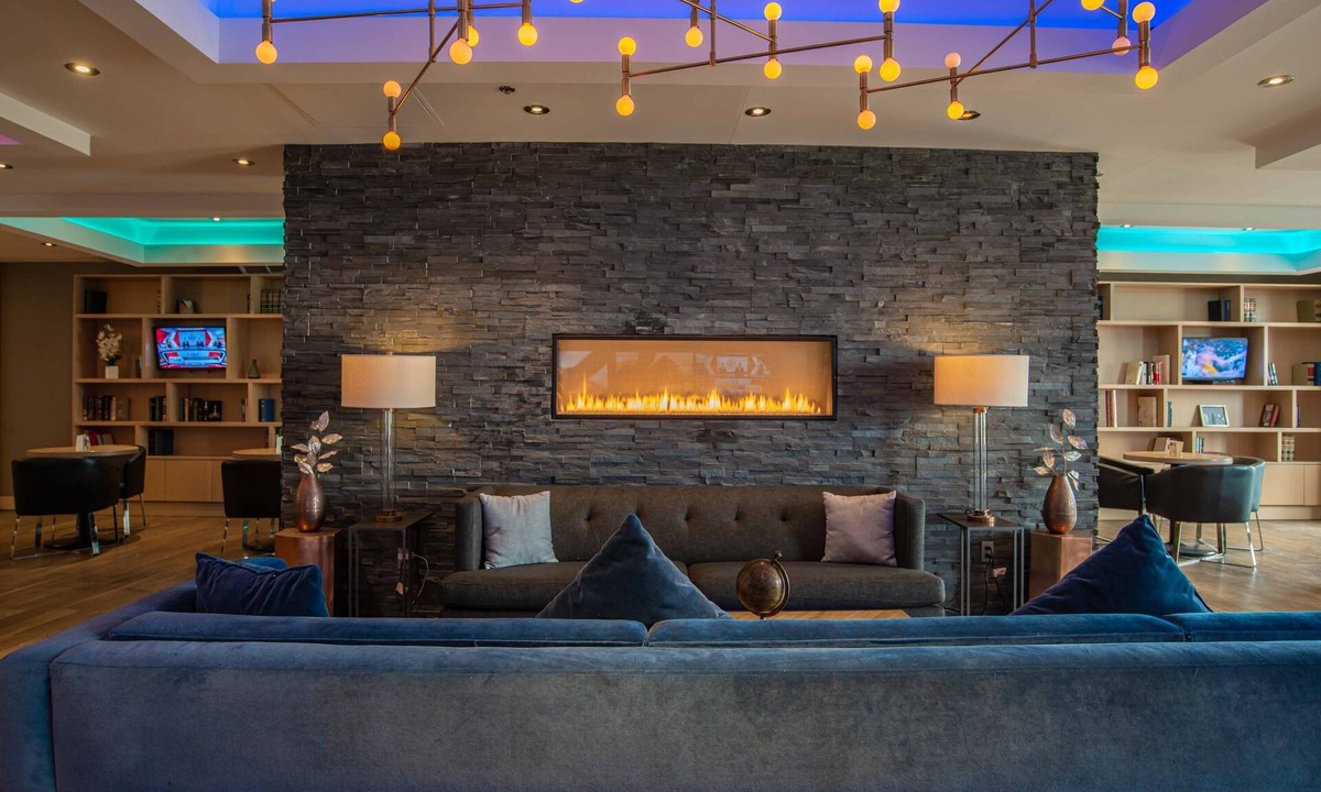 Northeast Mississauga Hotel | Sandman Signature Mississauga Hotel