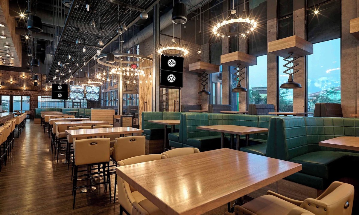 Plano Hotel | Sandman Signature Plano - Frisco Hotel