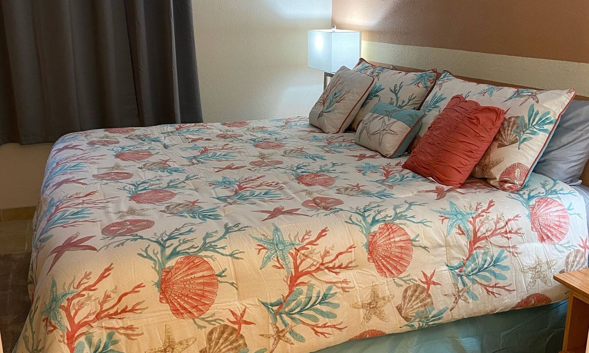 Lincoln City Apartment | Sandpiper Suite 207