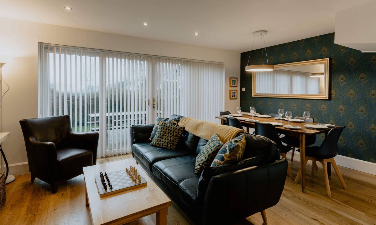 Croyde Cottage | Sands, Sleeps 6, Pets