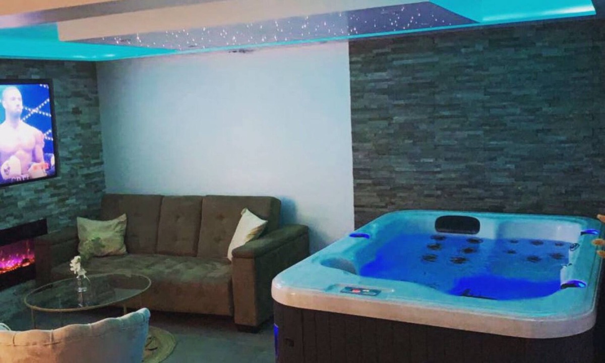 Orange House | Sandspa 84