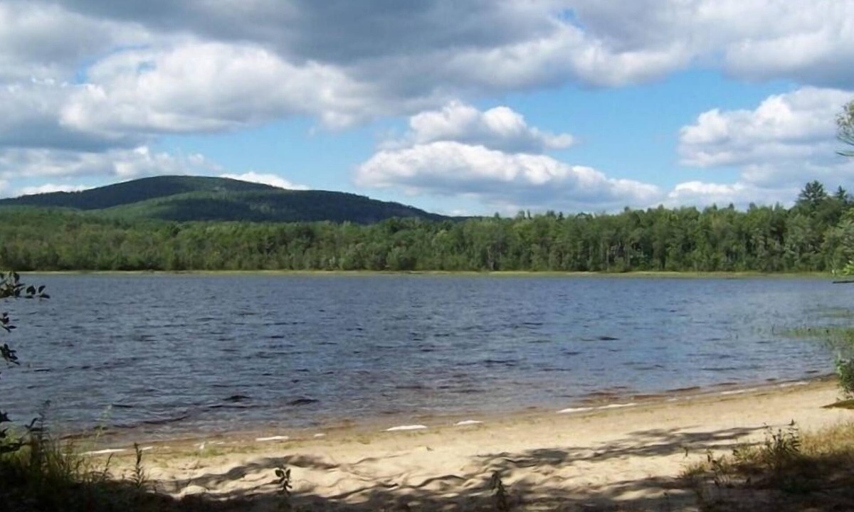 Stoneham Ski Chalet | Sandy Beach, Alpine Chalet on Peaceful, Private Pond