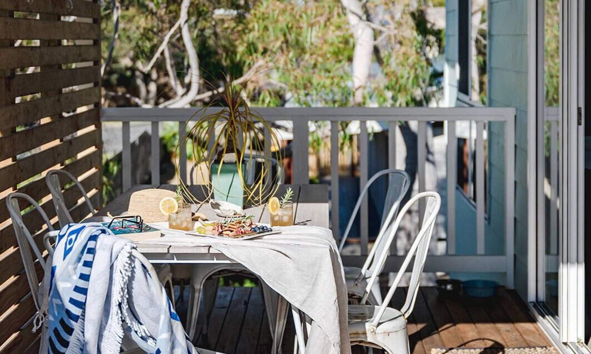 Inverloch House | Sandy Shores