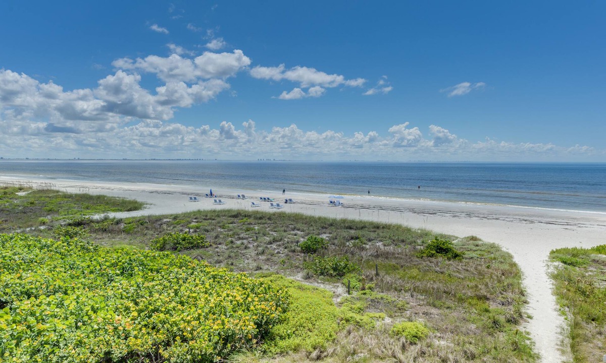 Sanibel Condo | Sanibel Siesta on the Beach unit 607