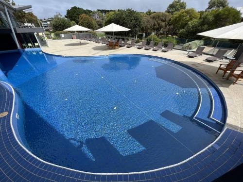 San Remo House | Sanny Side Up