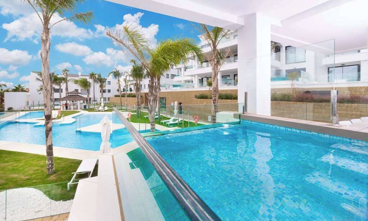 El Faro Apartment | Santa Barbara Heights – Luxury 2-Bed with Sea Views & Plunge Pool