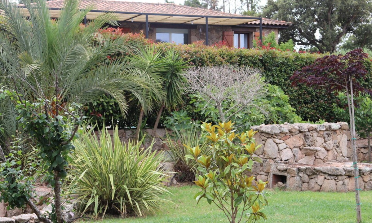 Santa Giulia House | SANTA-GIULIA & CHARMING VILLA & PRIVATE POOL