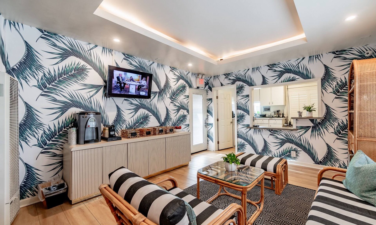 Ocean Park Hotel | Santa Monica Hotel