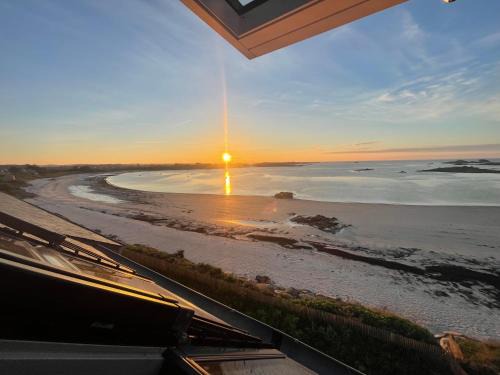 Santec Apartment | Santec, T3 duplex, face à la mer