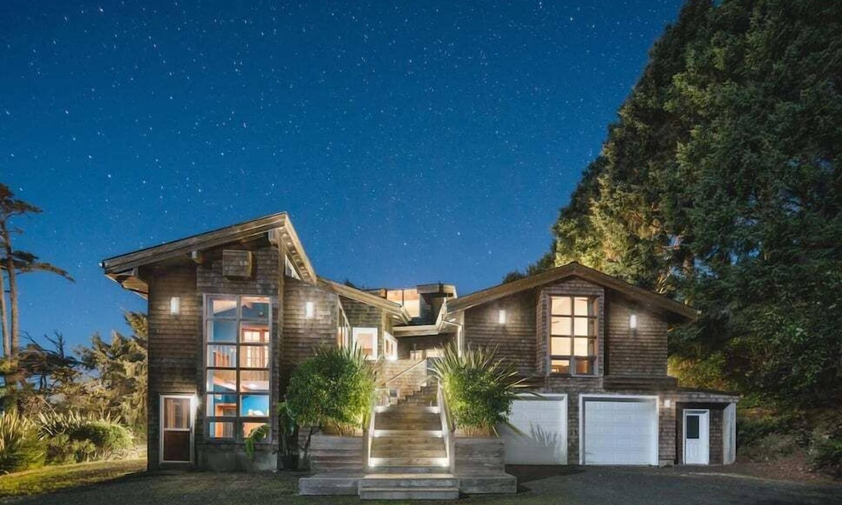 Arch Cape House | Santo Cristo - Ocean View!