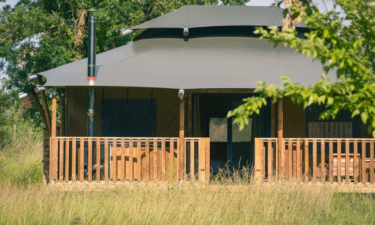 Moncontour House | Santoline Lodge near the lake