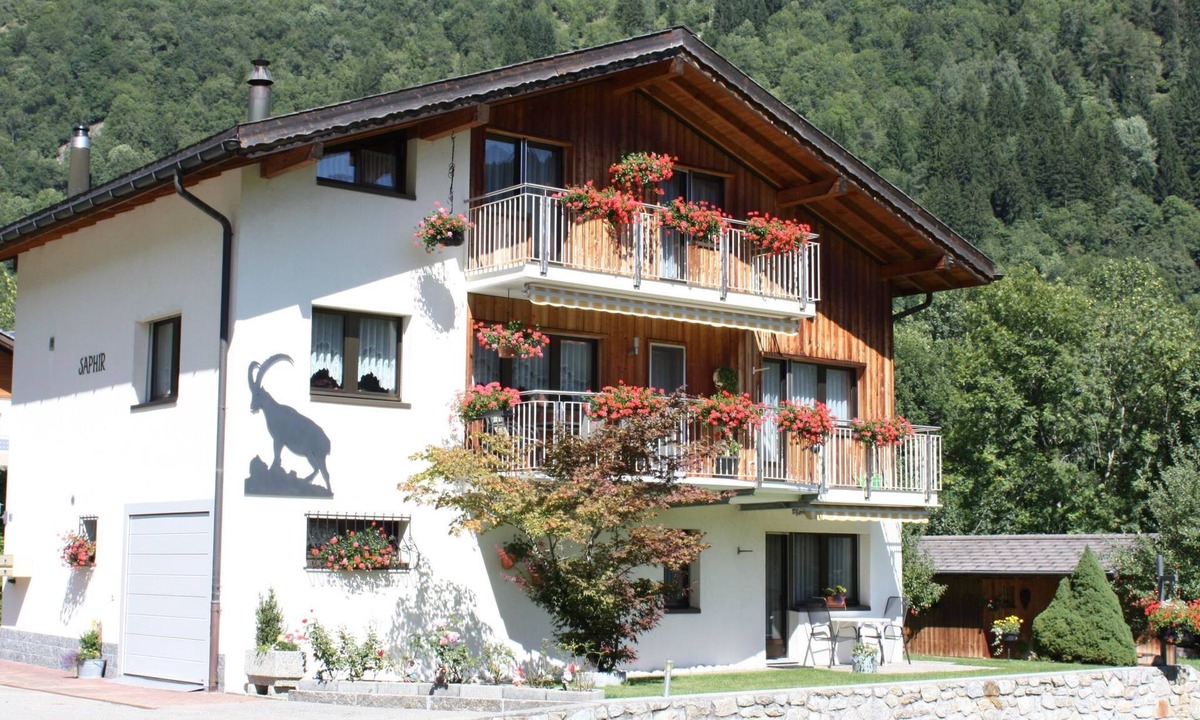 Reckingen Apartment | Saphir EG Süd by Interhome