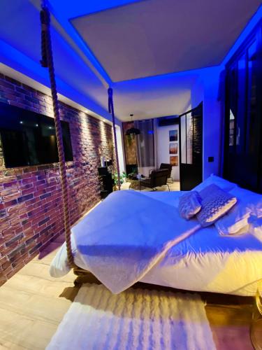 Sainte-Anne - Faubourg Noyon Apartment | Saphir Spa - Sauna Balnéo Chromothérapie Massage