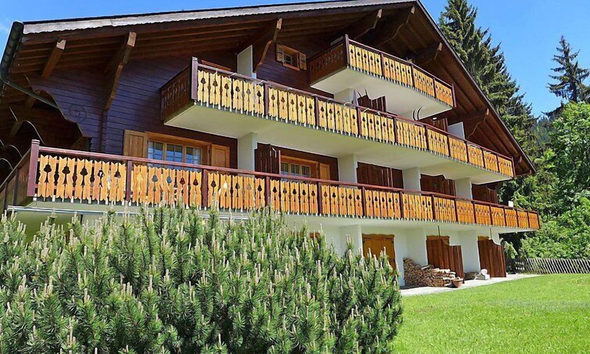 Villars-sur-Ollon Apartment | Sapin Bleu 5 by Interhome