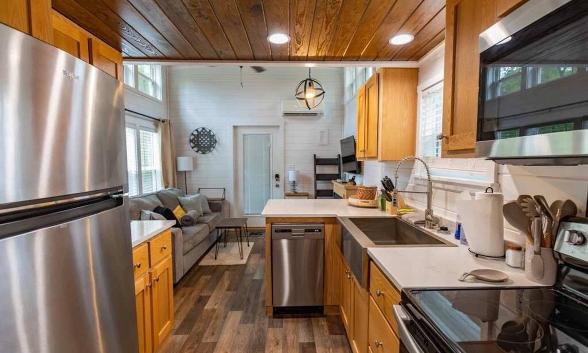 Dover House | Sarah Kidd 130 PGL Su