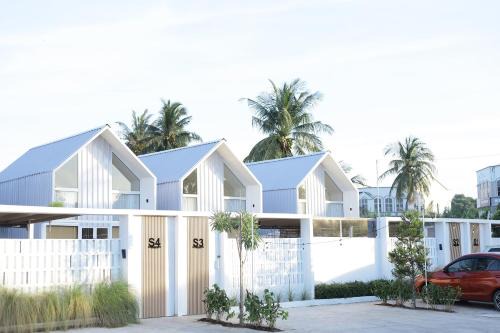 Pengkalan Villa | Sarang A Cottage with private pool