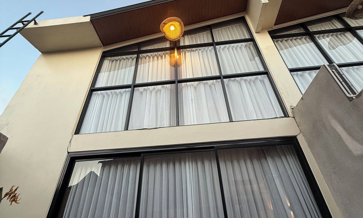 By Pass Ngurah Rai Apartment | Sare Studio Bali - Berawa Mezzanine Style Apartment with 1BR & Private Pool