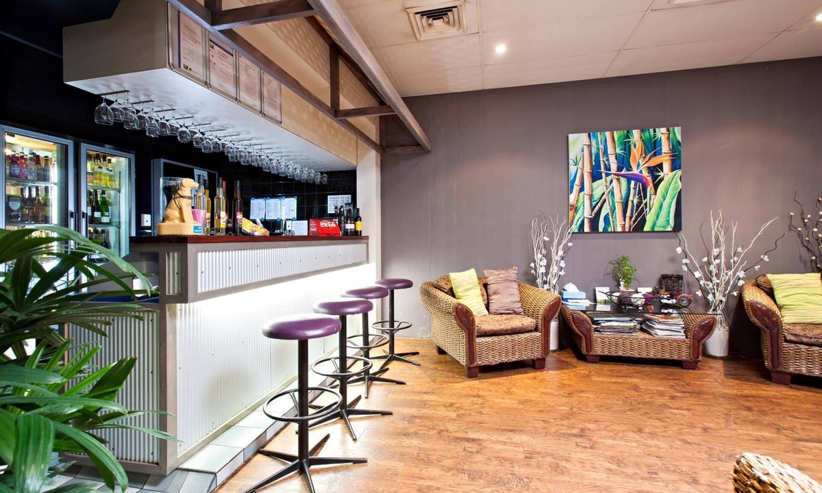 Sarina Hotel | Sarina Motor Inn