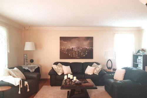 Sarnia Apartment | Sarnia Secret - BIG, Private 3 BR/2 BA APT by HWY