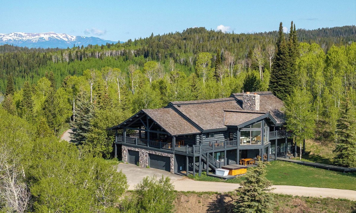 Pinedale Villa | Satchitananda Ranch