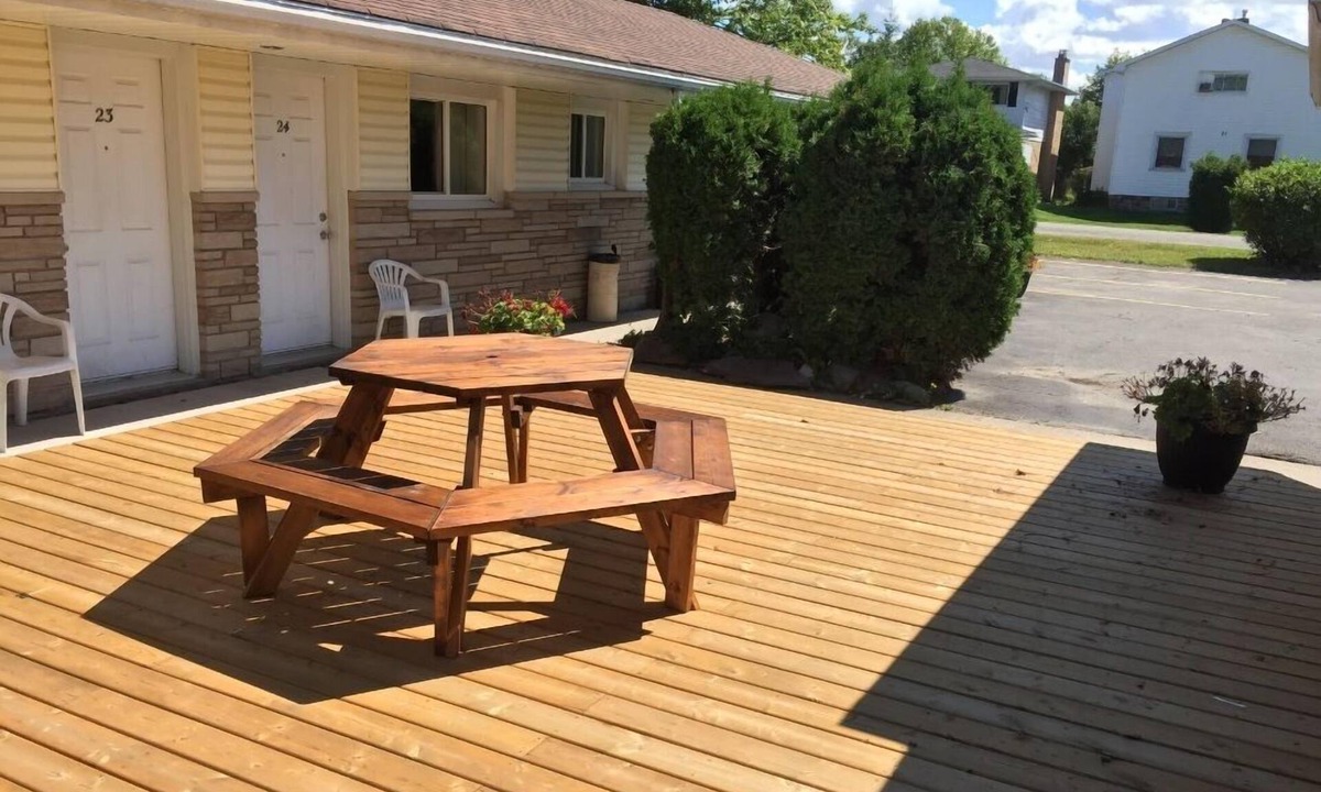 Sault Ste. Marie Hotel | Satelite Motel