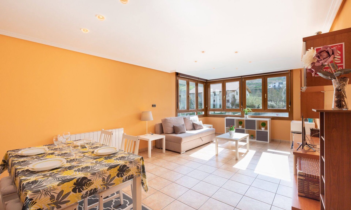 Mutriku Apartment | Saturraran - baskeyrentals