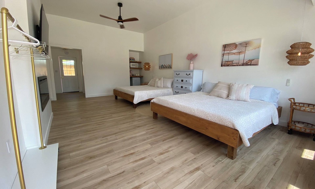 Sauble Beach House | Sauble Beach Flat1