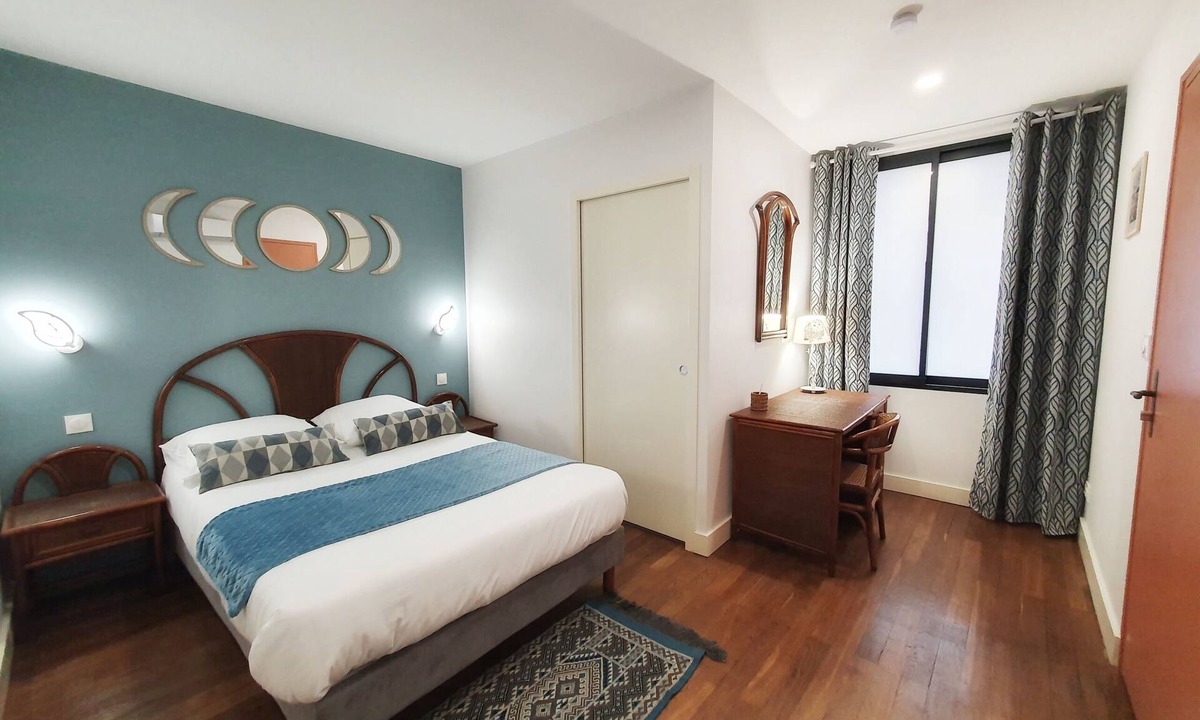 La Charite-sur-Loire Apartment | Saule flat, design and comfort