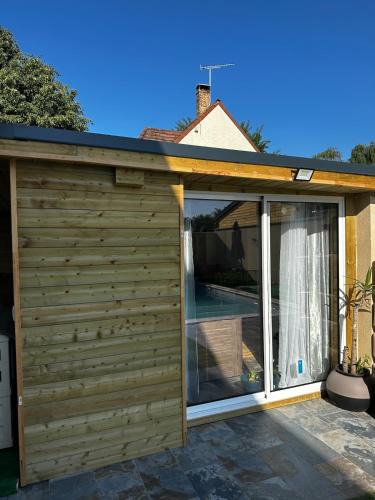 Linas Ski Chalet | Sauna et jacuzzi privatifs