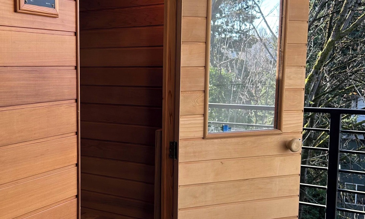 North Delridge House | "Sauna-fication" in West Seattle