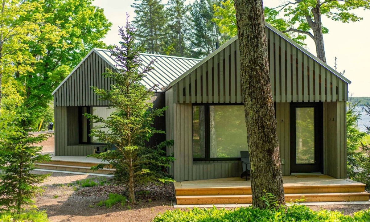 Algonquin Highlands Cabin | Sauna Trail Hideaway at Dimensions | Cabin Seven | Meals Included
