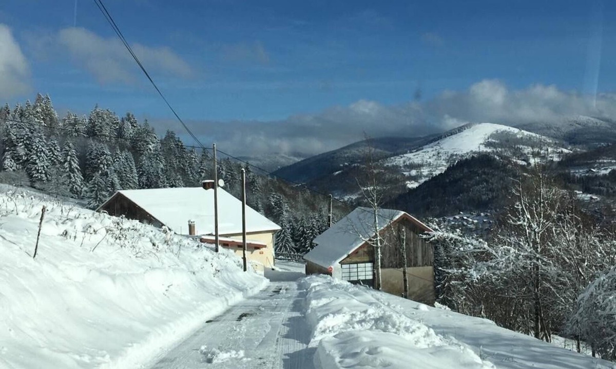 Le Thillot House | Sauna, view, calm, mountain