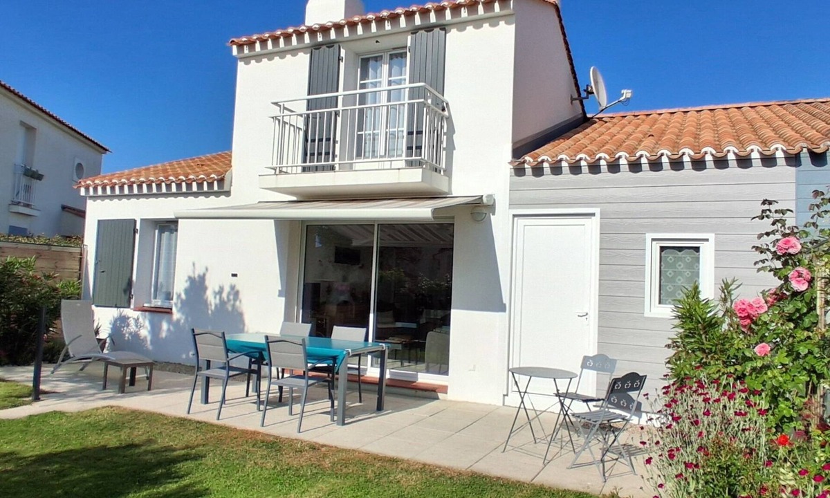 Bretignolles-sur-Mer House | Sauzai's Hamlet