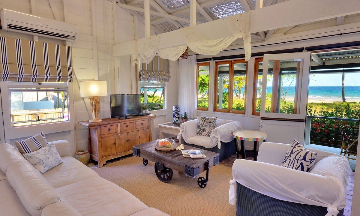 Mission Beach Cottage | Savannah Breeze Cottage