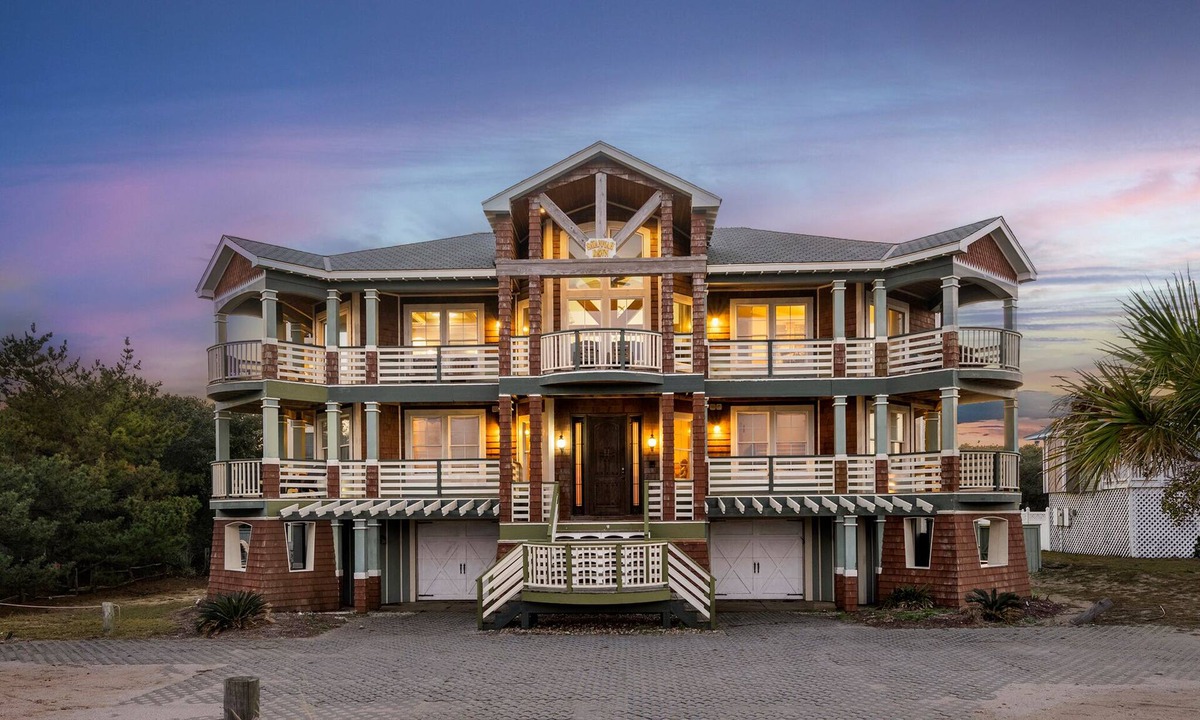 Southern Shores House | Savannah Dawn: Pool, Hot Tub, Elevator, Theater
