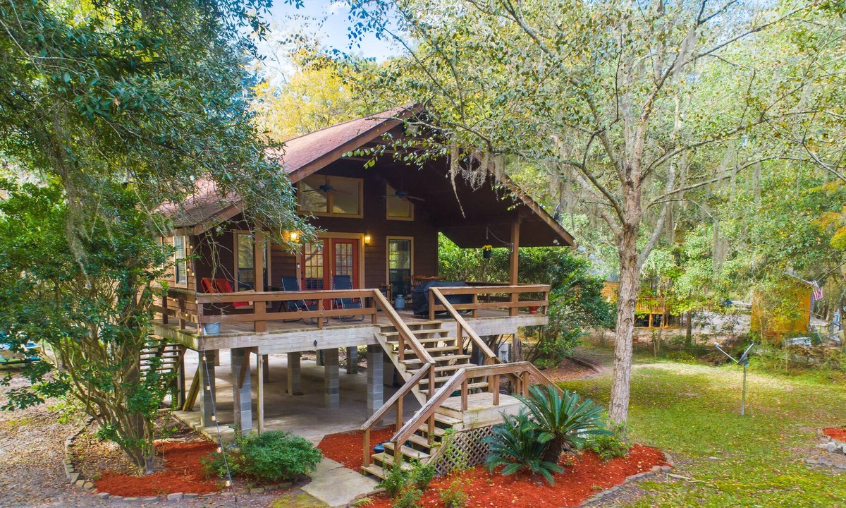 Eden Cabin | Savannah Riverfront Cabin