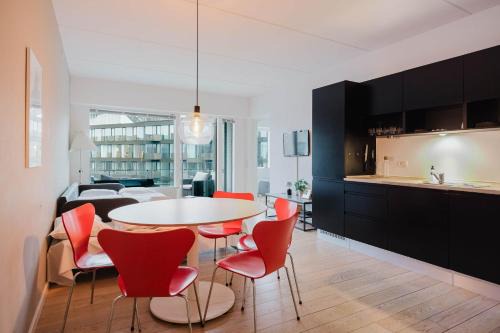 Amager Apartment | Scandi Retreat Steps from the Harbor